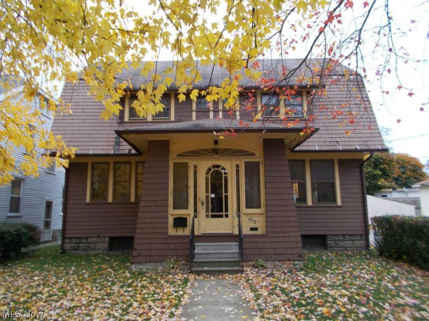 CHARMING!!! Four bedroom, 1.5 bath colonial on a corner lot. Lots of charm!!! Living room with FP, dining room, original hardwood. A MUST SEE!!! Just add your touch and call this home! Call Today!!! This is a Fannie Mae HomePath Property. The seller has directed that all offers on this listing be made using the HomePath Online Offer system. Check HomePath website for more details.