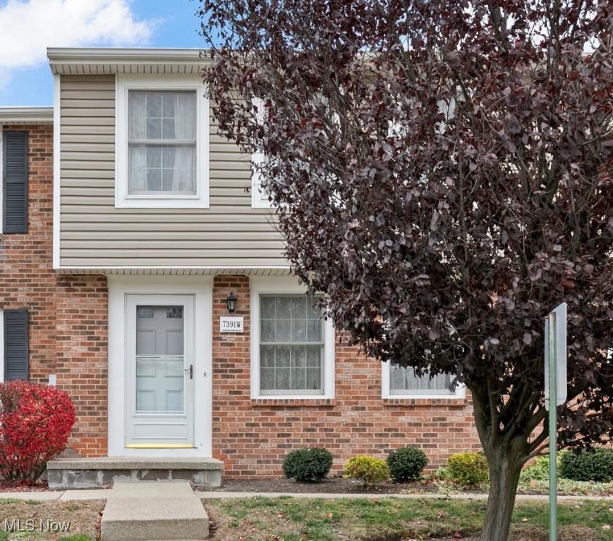 Chestnut Commons Condo - Residential