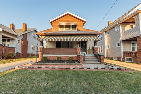 2072 Waterbury Road, Lakewood, OH 44107 - #: 5028257