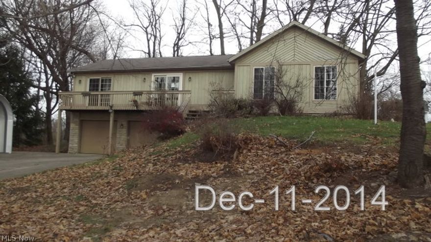 Unique open floor plan. Spacious Great Room with vaulted ceiling and frpl. Eat-in kitchen w/granite counter tops and slider off dinette to private back deck.
Master suite with walk in closet. Lower level has great potential for additional living space. " Prior to seller receipt of the full title package from foreclosure, title to the property will be conveyed by quit claim deed.