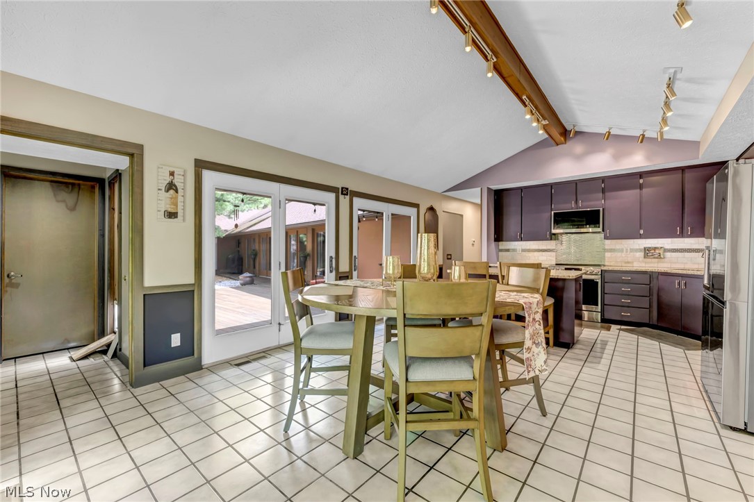 Meadowood - Residential