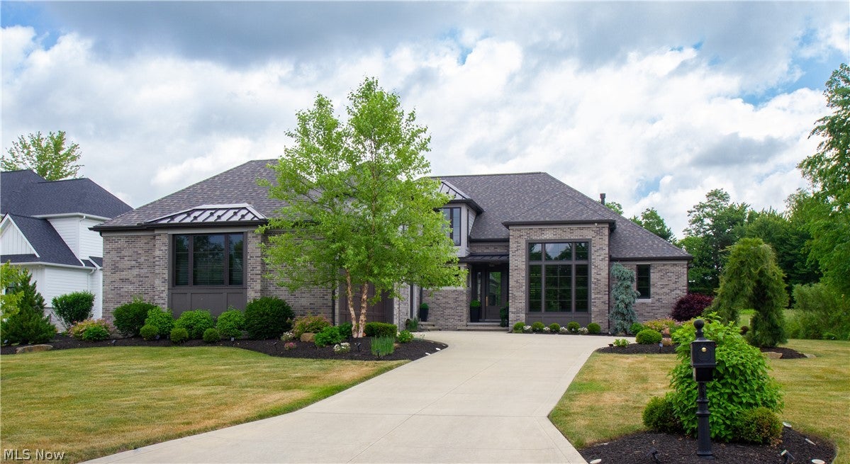 389 Bentleyville Road