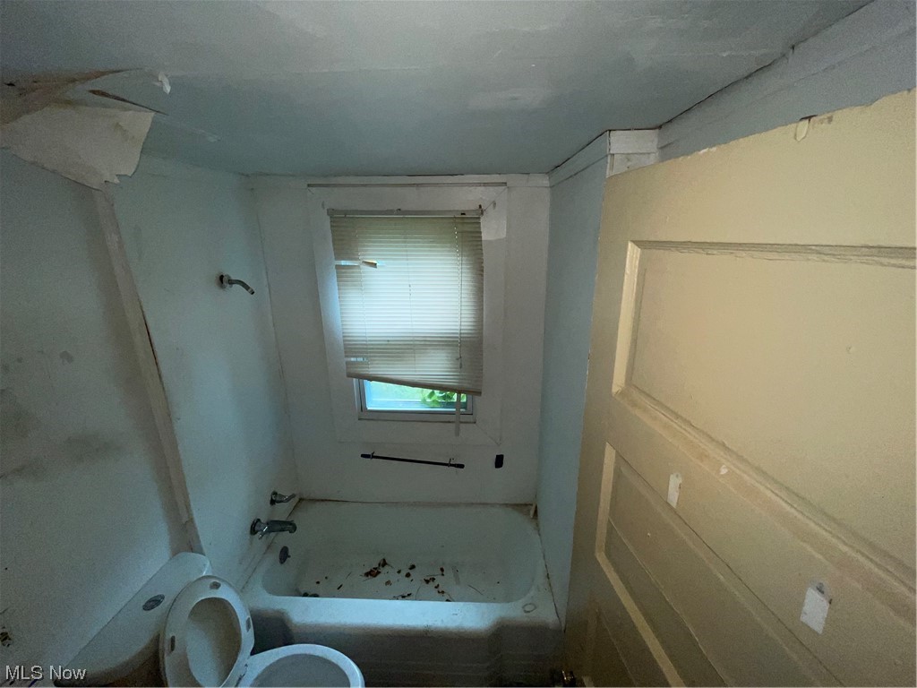 Morrison & Glenns Blvd P - Residential Income