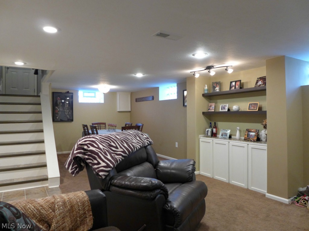 A J Halls Parkland - Residential