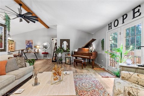 Tiny photo for 120 Sturbridge Drive #5195, Medina, OH 44256 (MLS # 5190040)