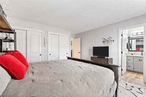 Tiny photo for 120 Sturbridge Drive #5195, Medina, OH 44256 (MLS # 5190040)