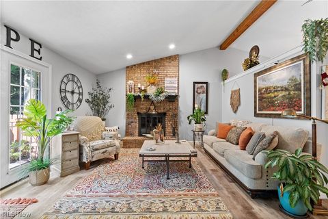 Tiny photo for 120 Sturbridge Drive #5195, Medina, OH 44256 (MLS # 5190040)