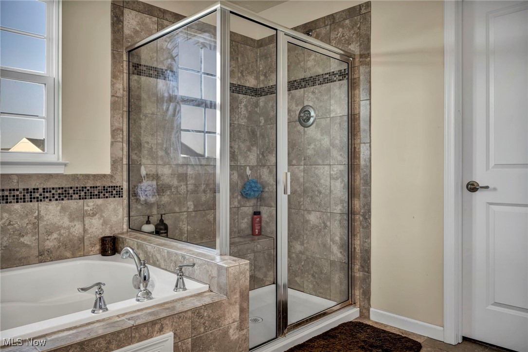 1524 Brentfield Drive, Wadsworth, Ohio image 32