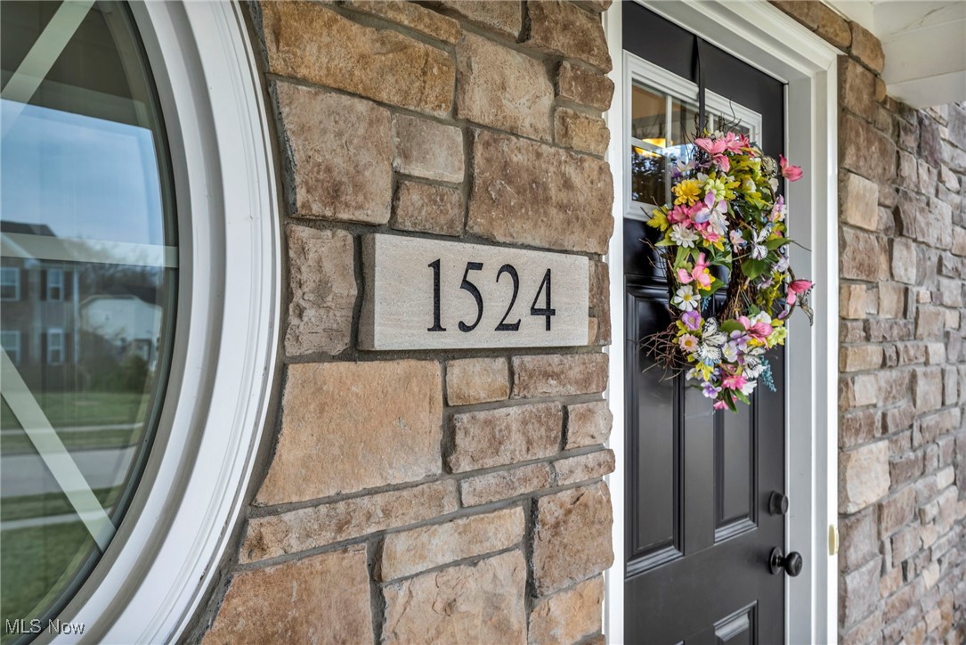 1524 Brentfield Drive, Wadsworth, Ohio image 3