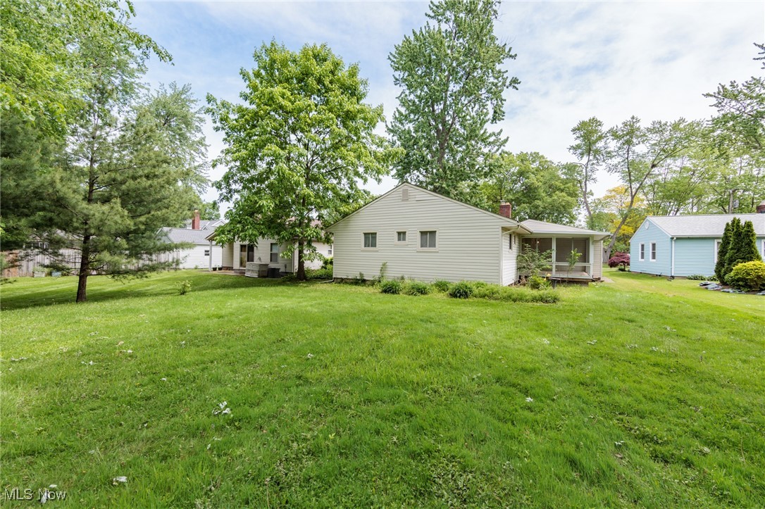 144 Charlotte Street, Painesville, Ohio image 48