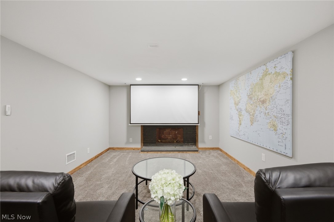 Cleveland Heights Blvd - Residential