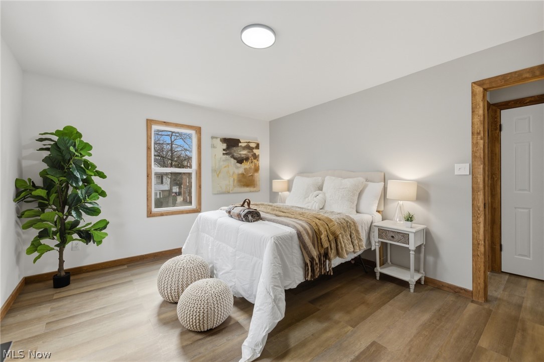 Cleveland Heights Blvd - Residential