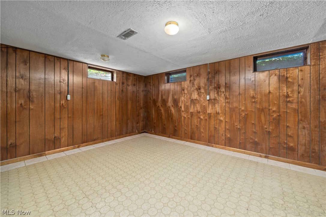 Brookview Farms Sub - Residential