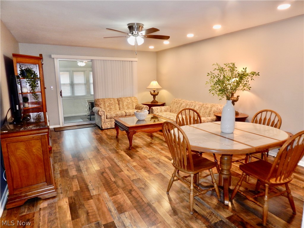 Country Club Condo - Residential