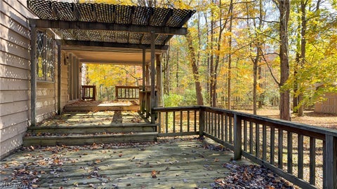 Tiny photo for 8217 W River Drive, Novelty, OH 44072 (MLS # 5255397)