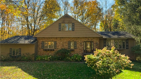 Tiny photo for 8217 W River Drive, Novelty, OH 44072 (MLS # 5255397)