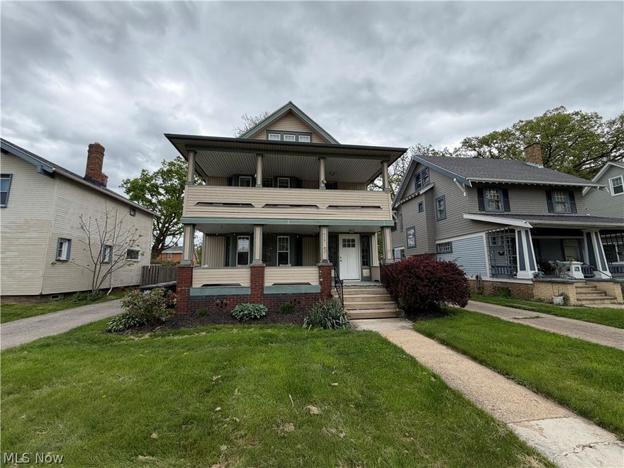New listing in the heart of Lakewood! This duplex is full of potential and ready for your vision. Each unit offers 2 bedrooms and 1 full bath, while the upper unit includes a finished third floor with an additional bedroom and bonus space perfect for a home office, studio, or flex room.
Featuring a 2-car garage and classic Lakewood character, this is a fantastic opportunity for an investor or owner-occupant looking to make a property their own in one of Northeast Ohio?s most desirable communities. Conveniently located near shopping, restaurants, parks, and more.