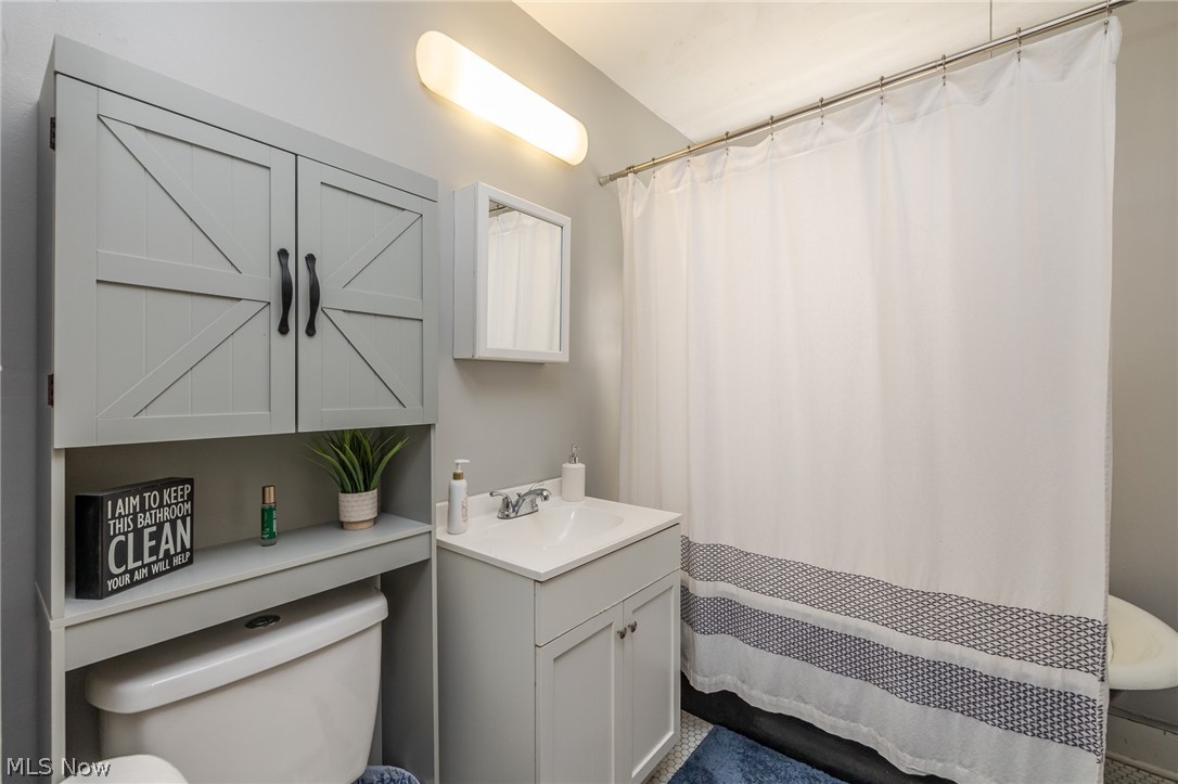 23 ADVANCE#1 0066 ALL - Residential Income