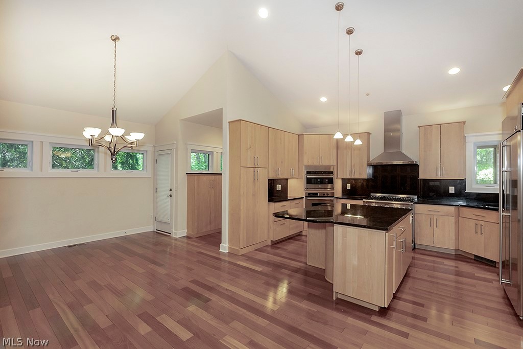 Signature II - Residential