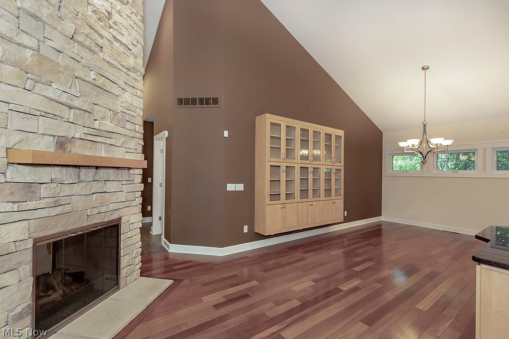 Signature II - Residential