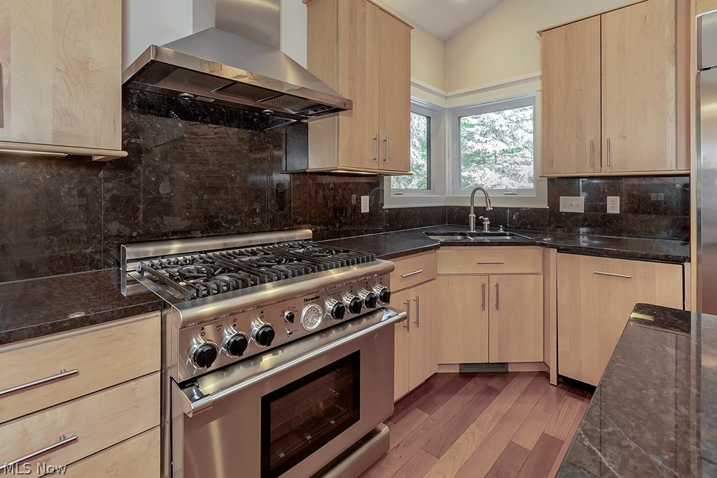 Signature II - Residential