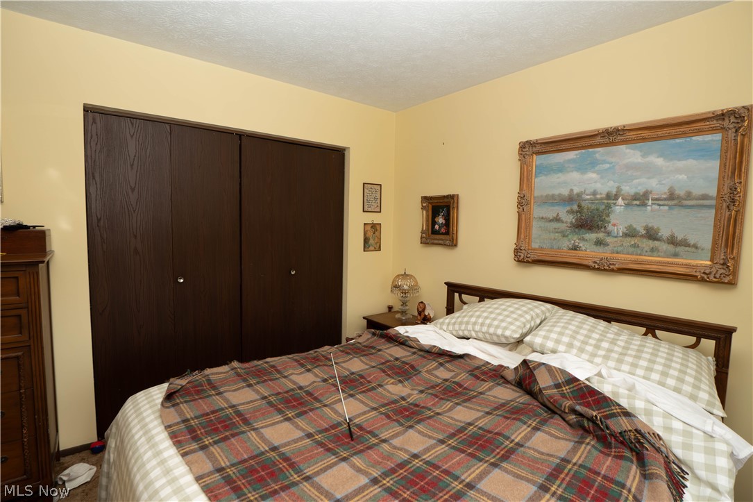 Canton - Residential Income