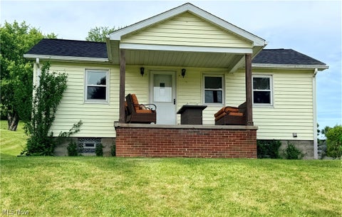Homes For Sale - 335 Culler Road<br/> Weirton, WV 26062