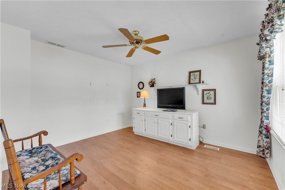 6859 Hidden Lake Trail