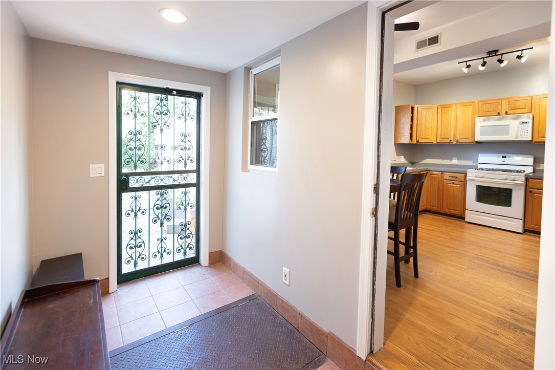 Gordon Square - Residential Lease