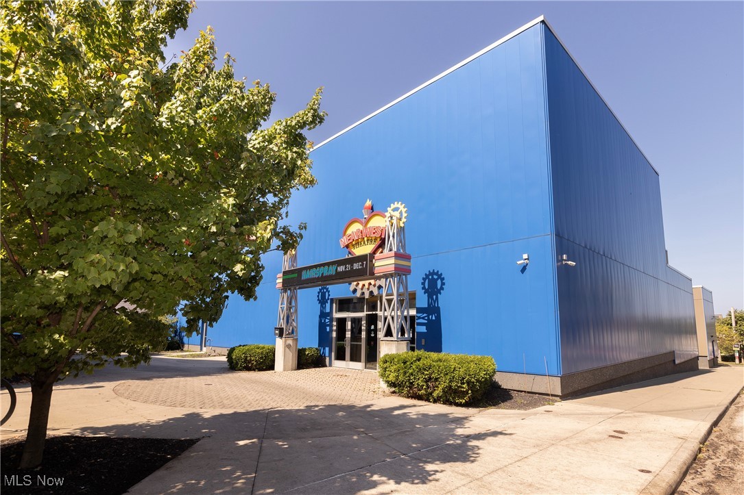 Gordon Square - Residential Lease