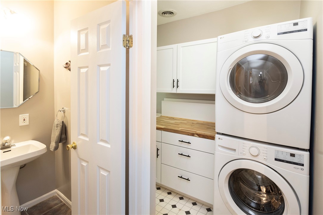 Gordon Square - Residential Lease