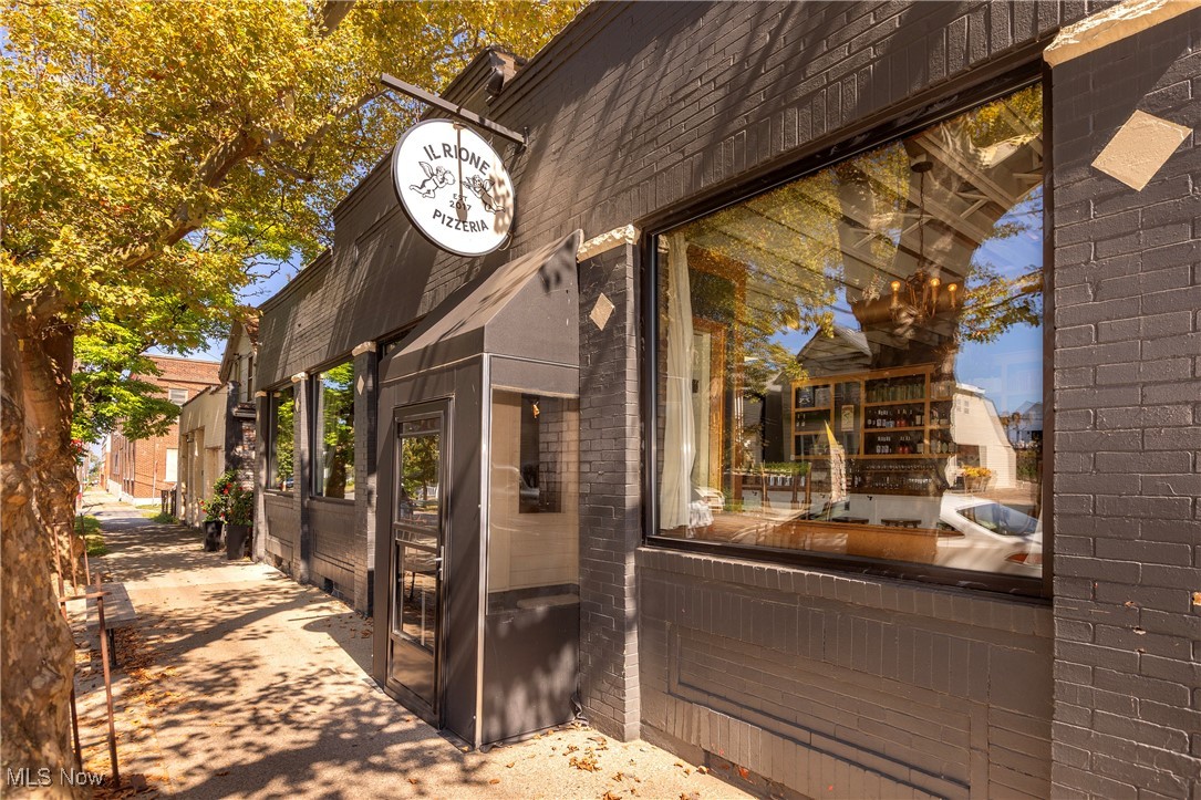 Gordon Square - Residential Lease