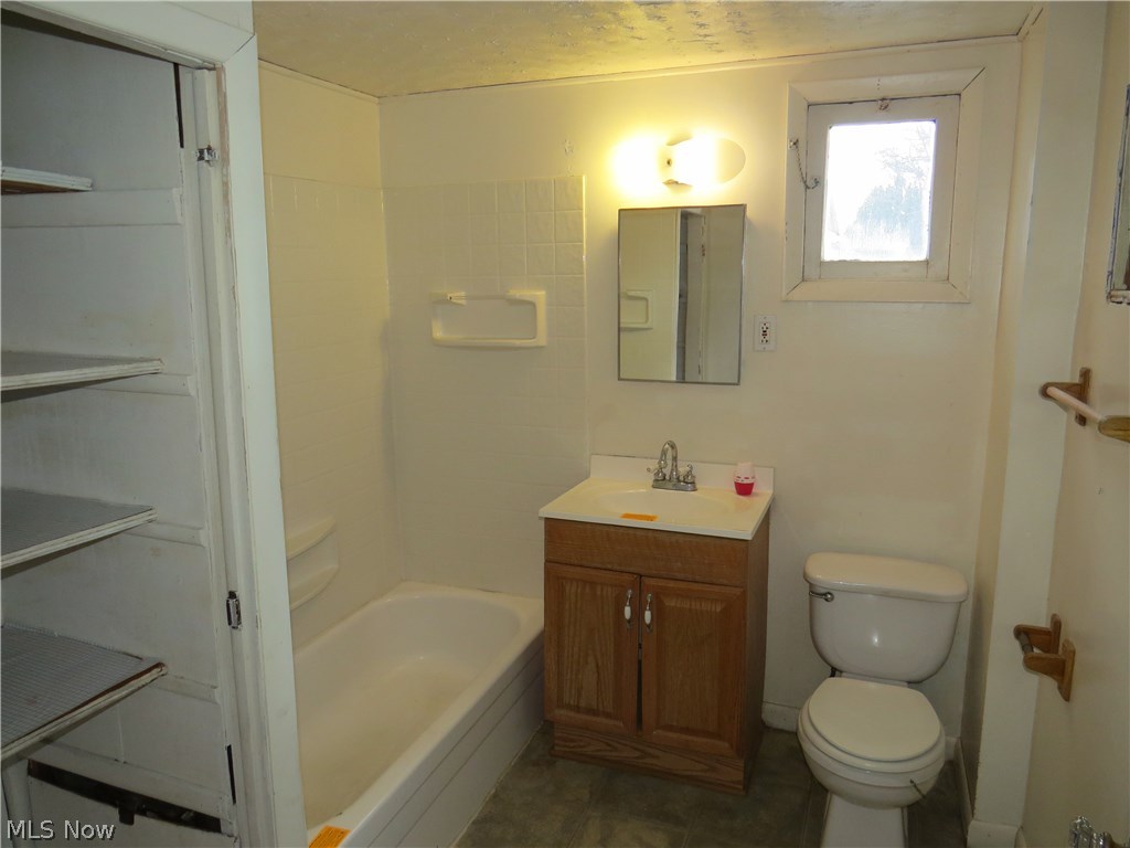 Arrowhead Beach - Residential