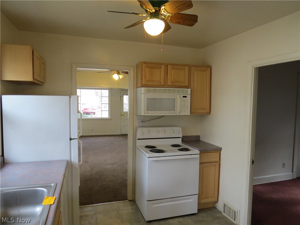 Arrowhead Beach - Residential