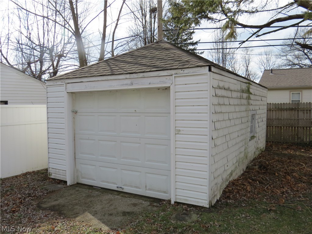 Arrowhead Beach - Residential