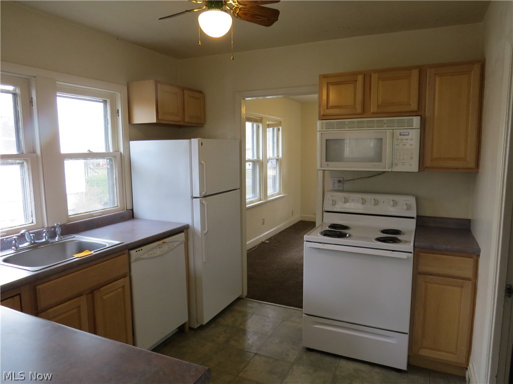 Arrowhead Beach - Residential