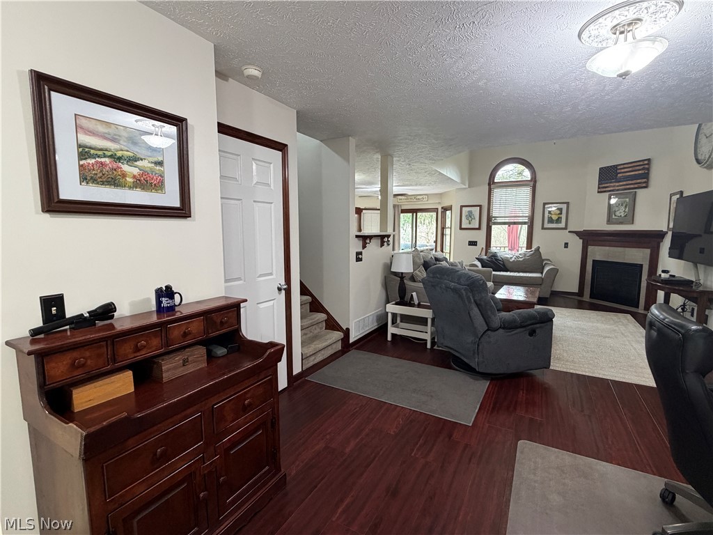 Royal Oaks Club Condo Ph 03 - Residential