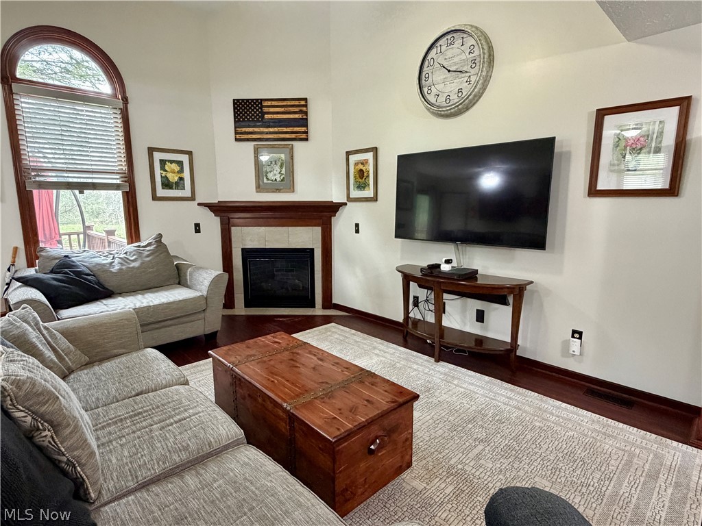 Royal Oaks Club Condo Ph 03 - Residential