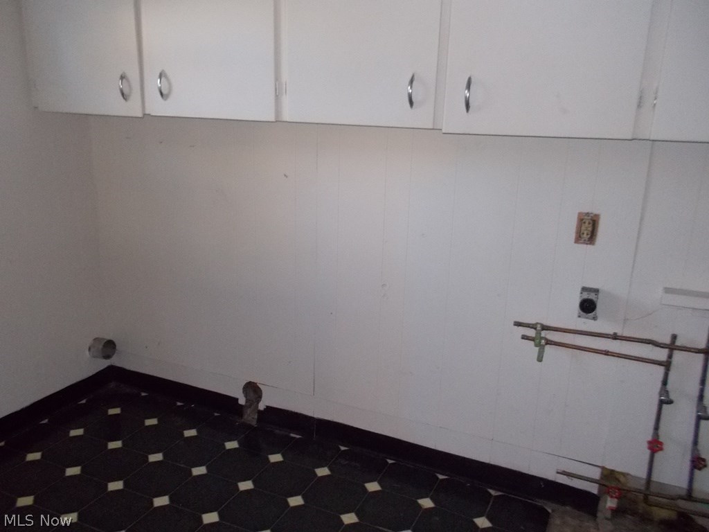 Akers Dellenberger - Residential