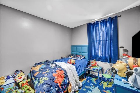 Tiny photo for 17645 Lakeport Avenue, Cleveland, OH 44119 (MLS # 5184495)