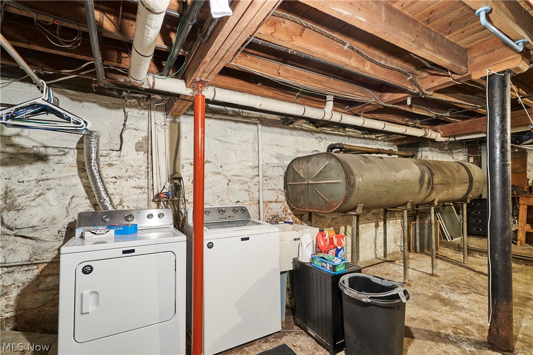 Chagrin Riverview - Residential