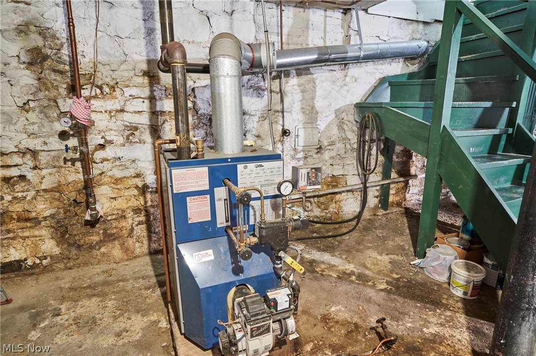 Chagrin Riverview - Residential