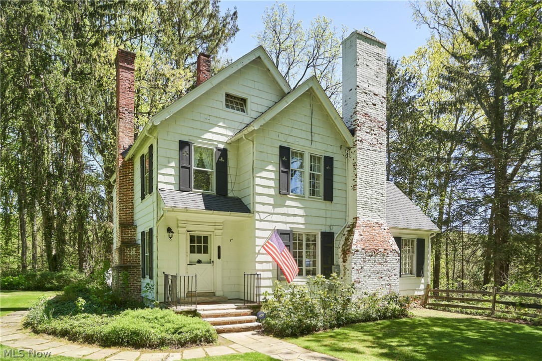 Chagrin Riverview - Residential