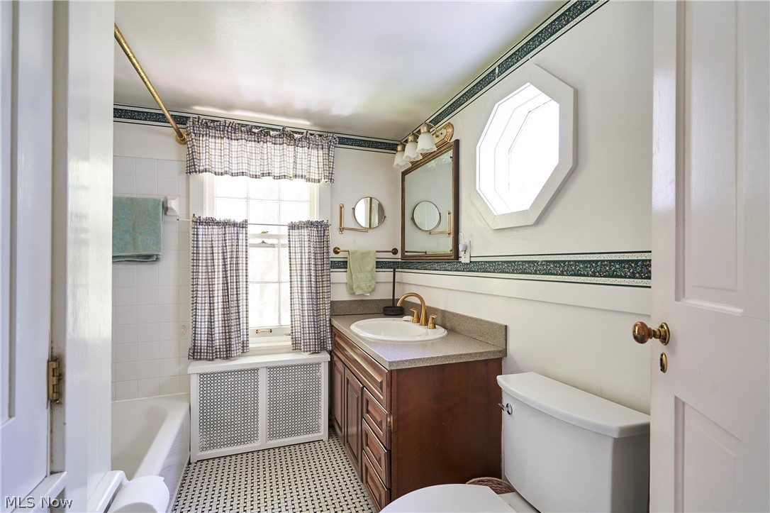 Chagrin Riverview - Residential