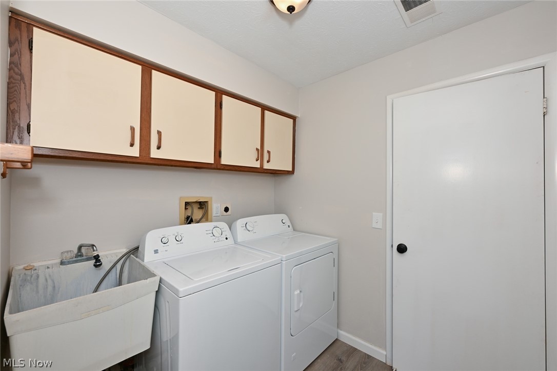 Woodhawk Club Condo Bldg - Residential