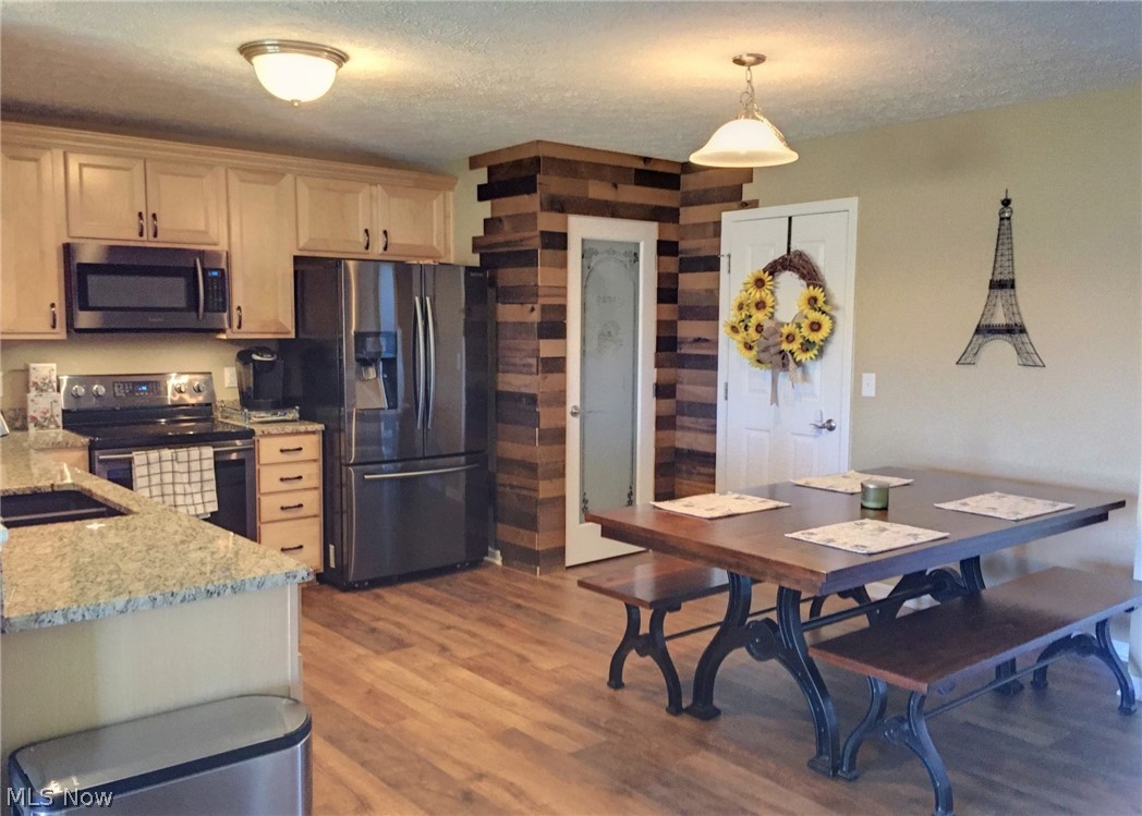 Meadow Lakes Sub - Residential