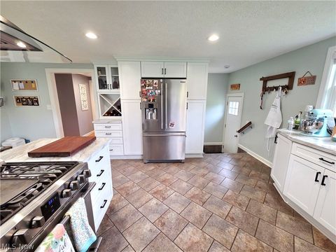 Tiny photo for 5869 Oberlin Road, Amherst, OH 44001 (MLS # 5202885)