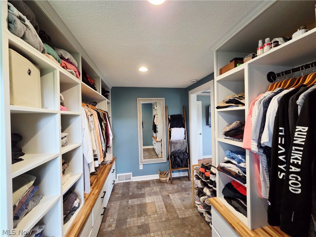 Lorain - Residential