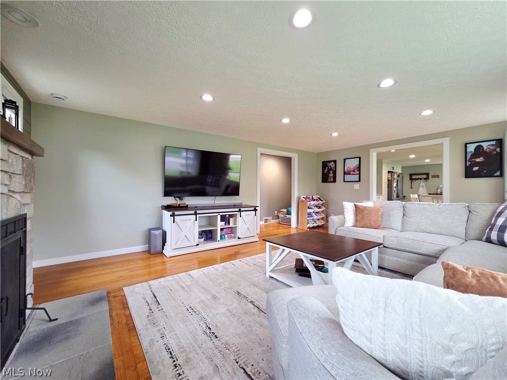 Lorain - Residential