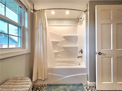 Tiny photo for 5869 Oberlin Road, Amherst, OH 44001 (MLS # 5202885)